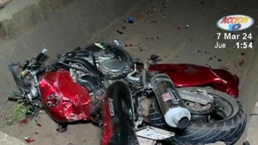 Una Persona Muerta Deja Choque Entre Dos Motocicletas Canal 10