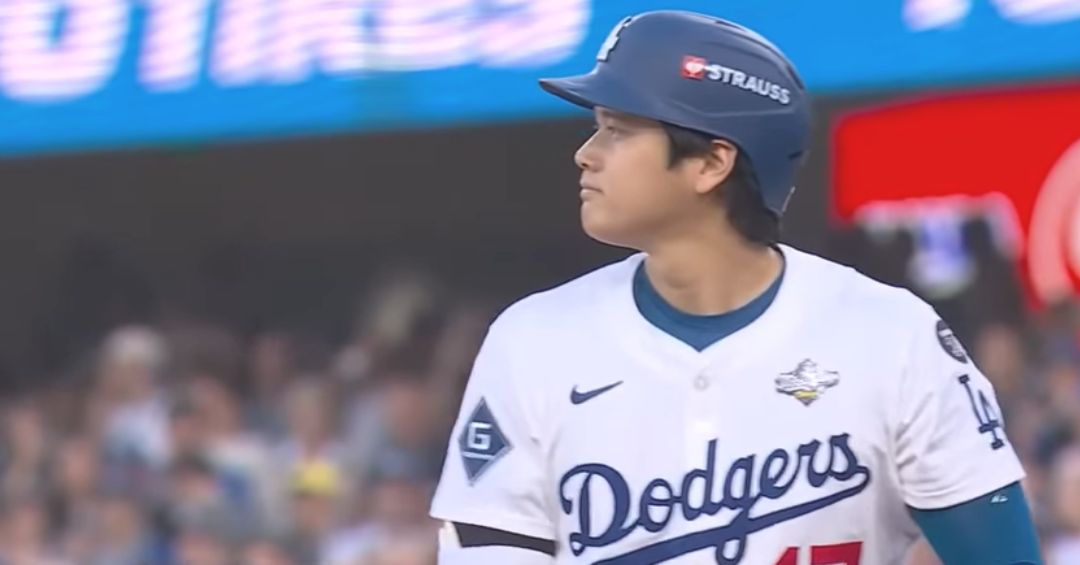 Shohei Ohtani iguala récord de los Dodgers en victoria sobre Azulejos